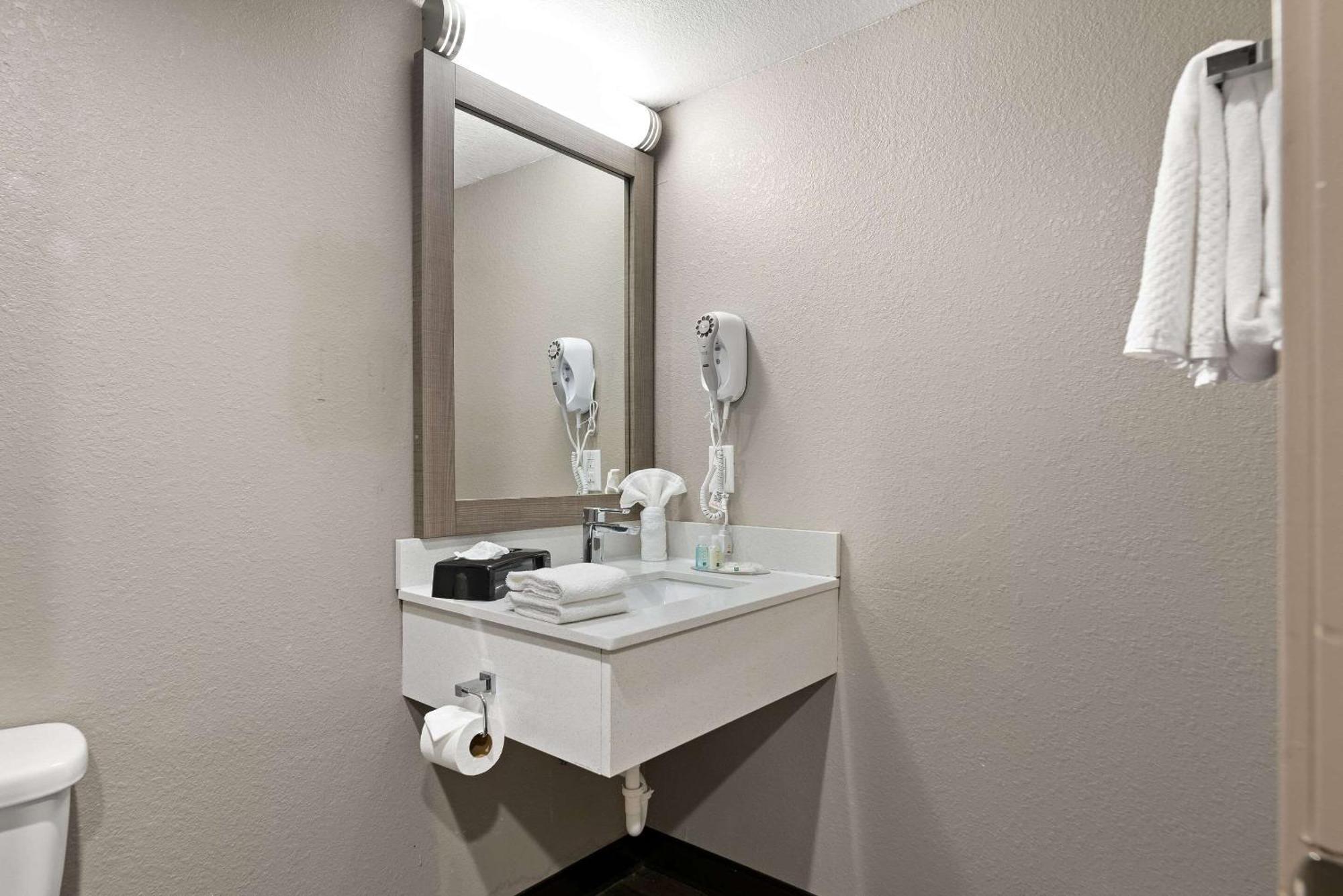 Quality Suites Wildwood - The Villages Bagian luar foto